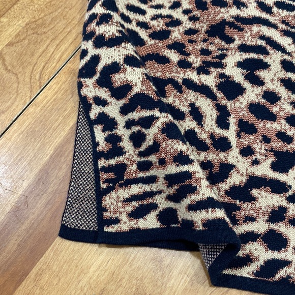 NWT.  Chico’s, women’s size large, sweater. - Picture 8 of 11